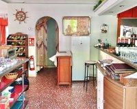 Resale - commercial property - La Marina